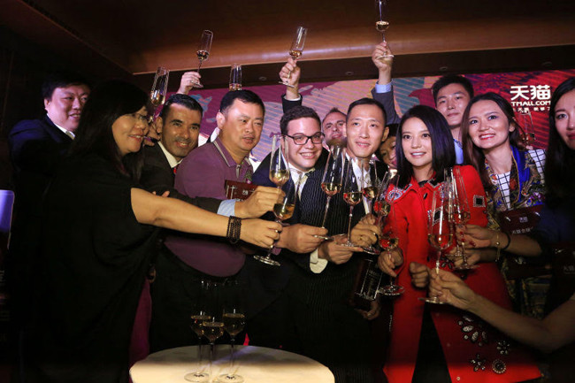 Actress Zhao Wei launches Bordeaux wine brand