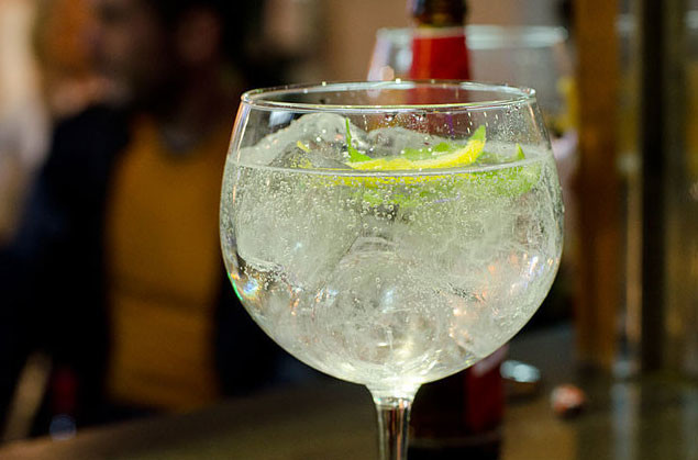 How to taste gin like a professional